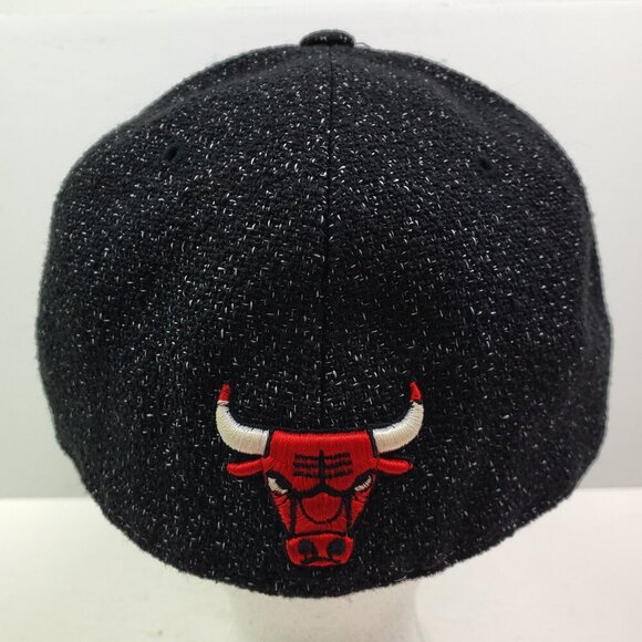 Chicago Bulls Fitted Hat Cap Embroidered Textured Reebok Basketball Size 7 3/8 - Picture 4 of 12